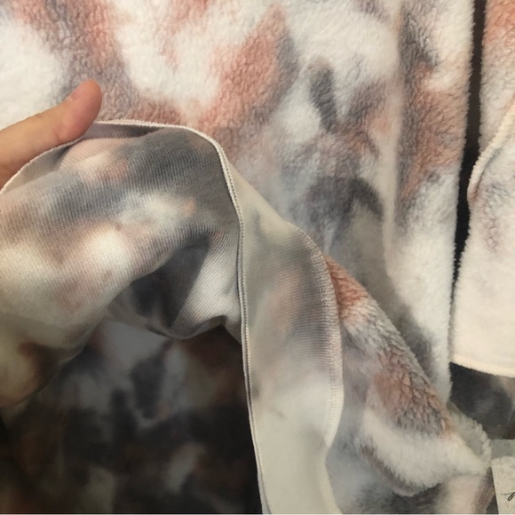 Intimately Free People XS Pajama Set Sweatshirt Shorts Tie Dye Cream $168 - Picture 6 of 9